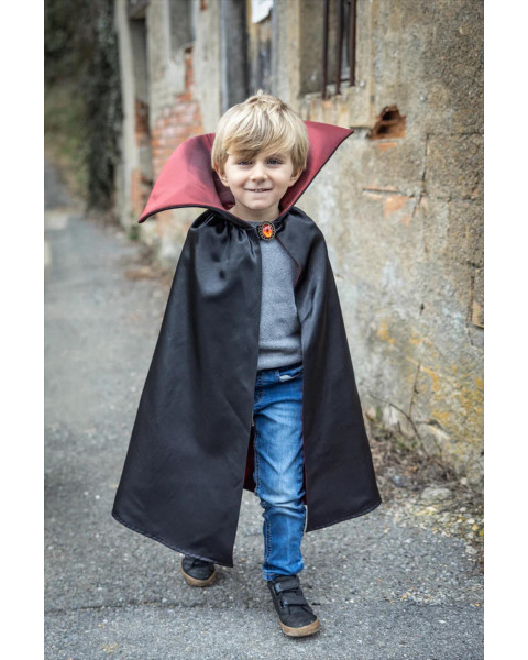 Great Pretenders Vampire Cape