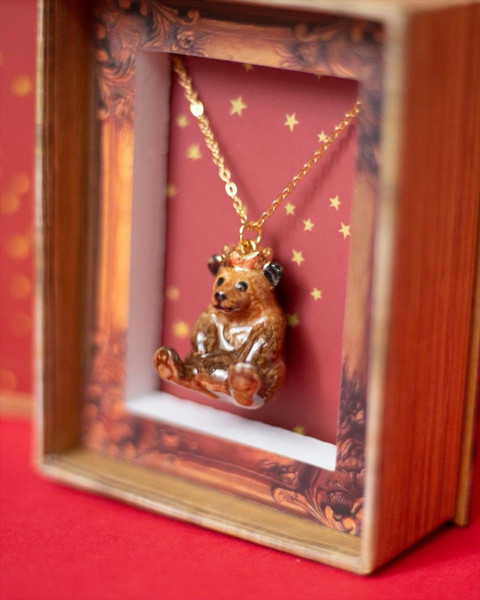 Camp Hollow Bear King Necklace