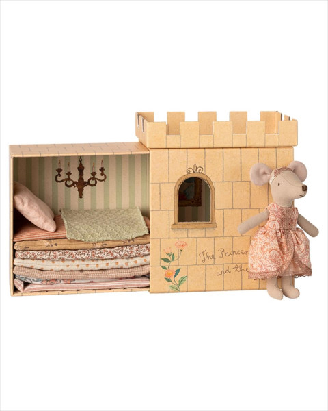 Maileg Princess and The Pea, Big Sister Mouse